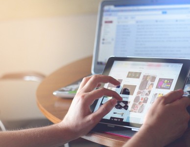Novos tempos na paróquia: como a tecnologia ajuda a evangelização? Novos tempos na paróquia: como a tecnologia ajuda a evangelização?
